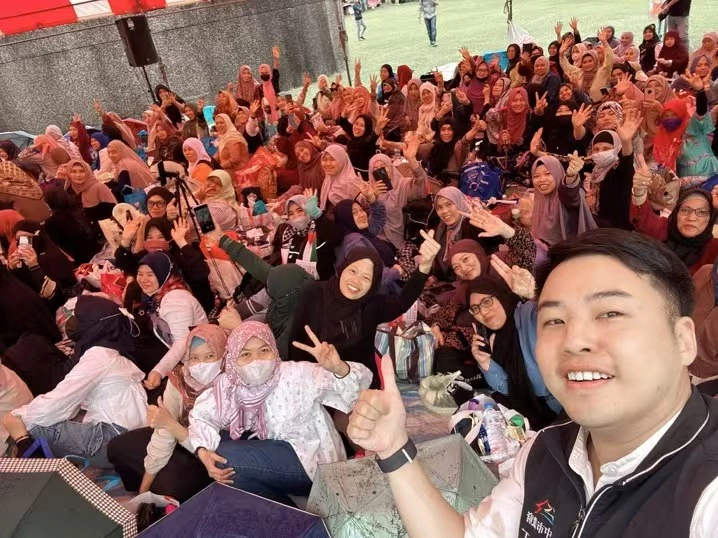 Gesture replacement - Before